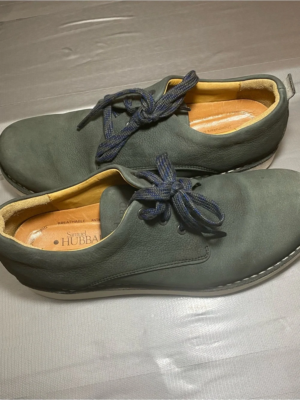 Men's Chukka Boots in Olive Green Nubuck